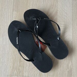 Havaianas Black Flip Flops for Women